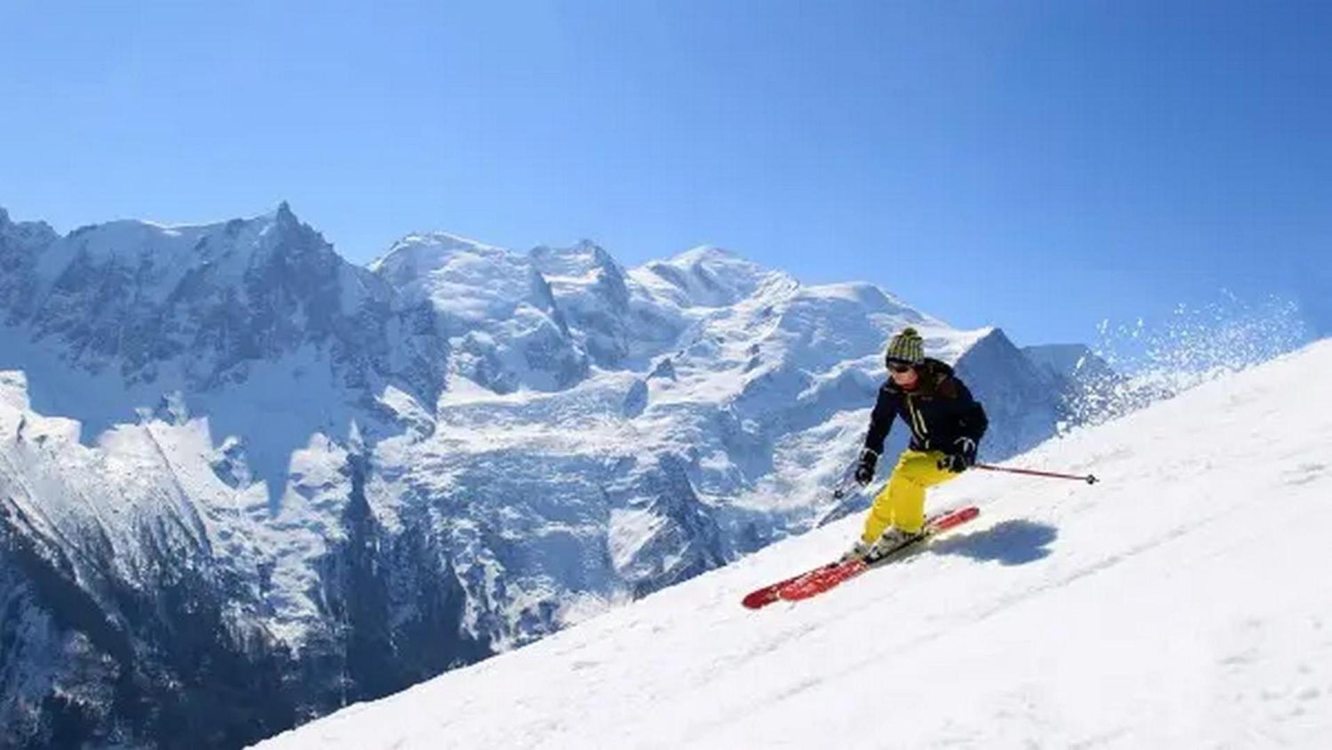 Apartment Iris 4 - Central Chamonix Haven Mont Blanc Exteriör bild
